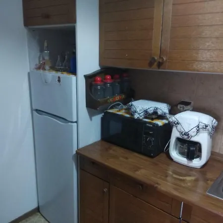 Angela House Tatil Evi